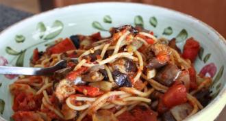Макароны с овощами - спасение для занятых и ленивых Рецепт спагетти с овощами и сыром